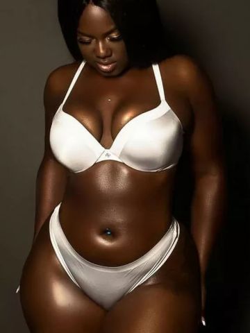 Лилия Интересная Блондинка